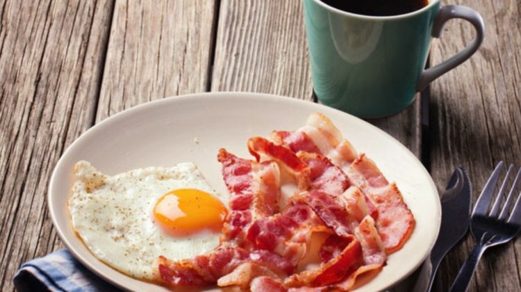 English breakfast fried egg, bacon, and cup of coffee | Makin' Bacon