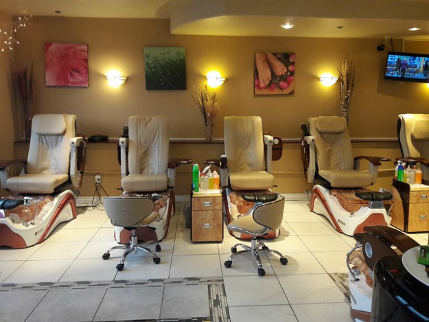 Nail salon, manicure and pedicure | No Fuss Nails
